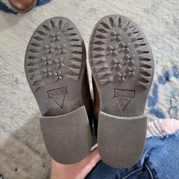 Osk Kosh toddler boots - Picture 6 of 8